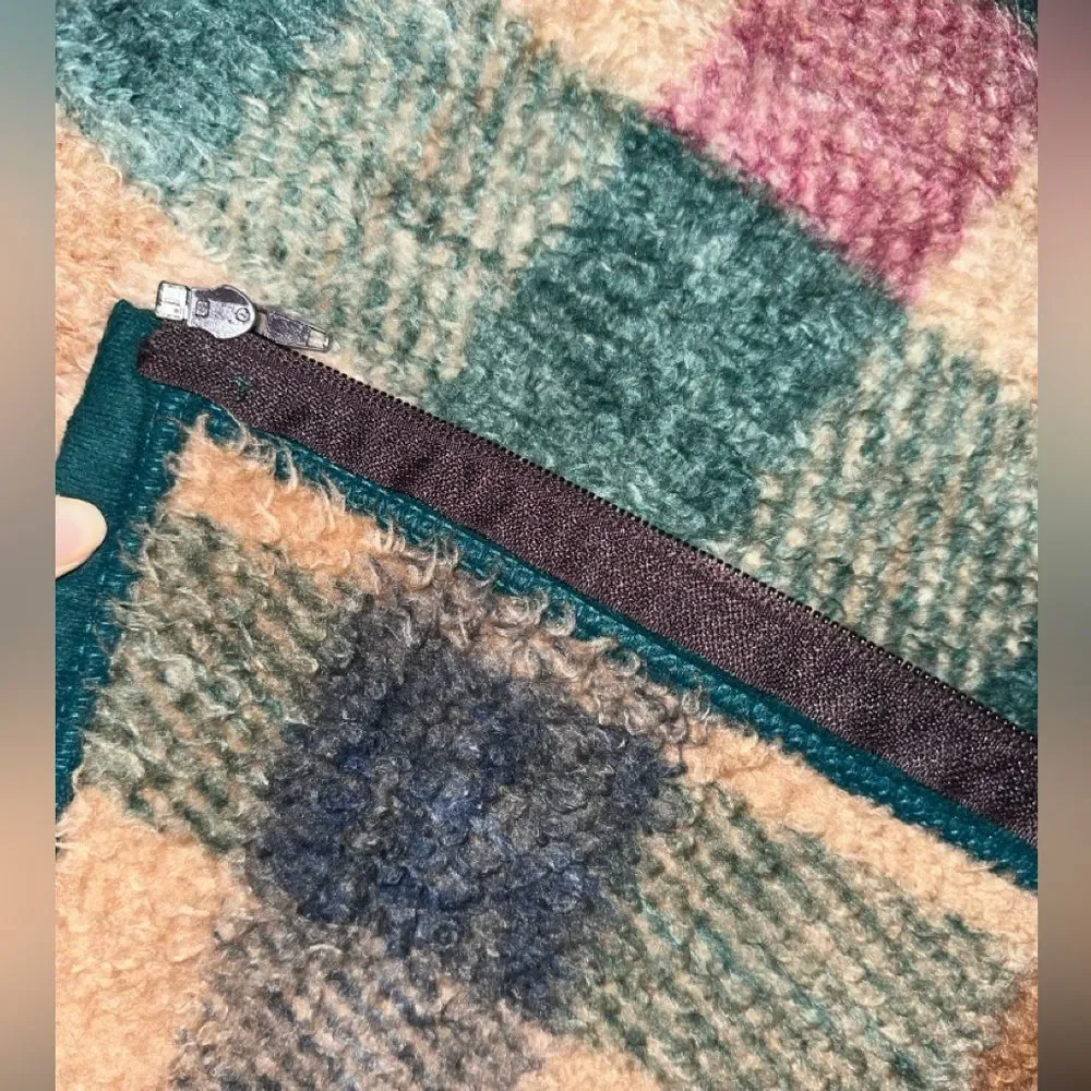Vtg Biederlack of America Cuddle Wrap Blanket Plaid Zipper Snaps USA OG Snuggie